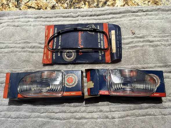 Hudson parking lamp bezel.jpg